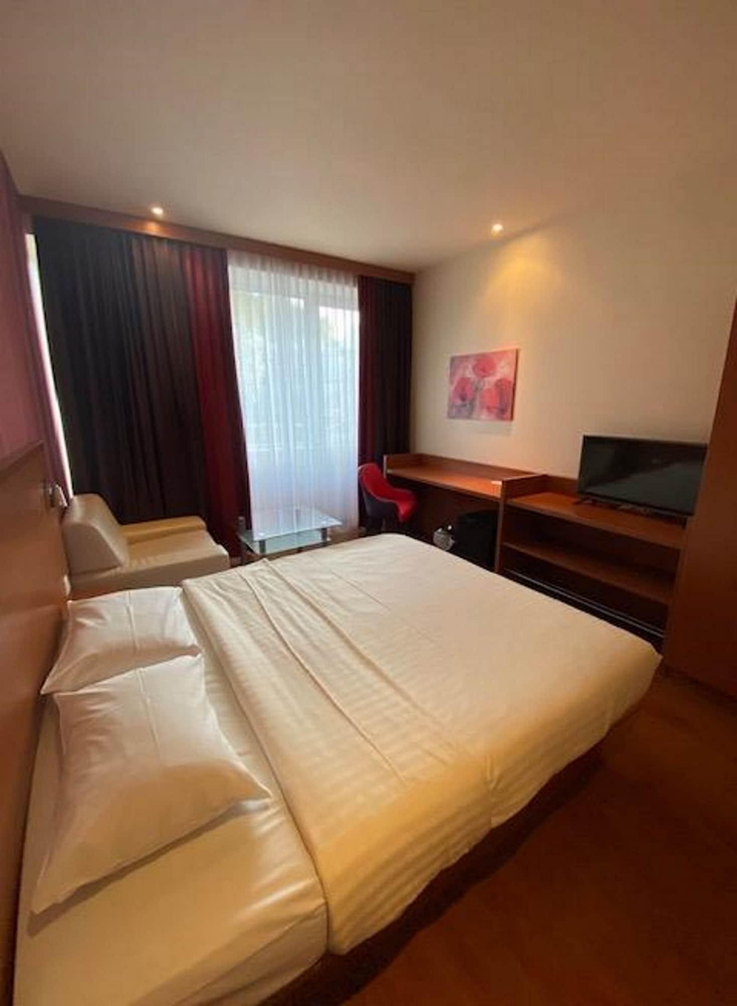 Leonardo Hotel Salzburg City Center Ngoại thất bức ảnh